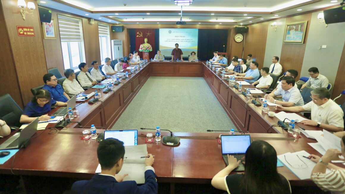 Đề xuất các hình thức nhắc nhở luật sư không đóng phí thành viên